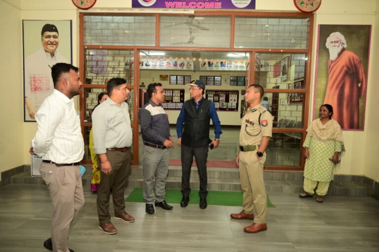 নগাঁও জিলাৰ ৭ কেন্দ্ৰত হ’ব নীট পৰীক্ষা ডিচি-এছপিৰ কেন্দ্ৰ পৰিদৰ্শন