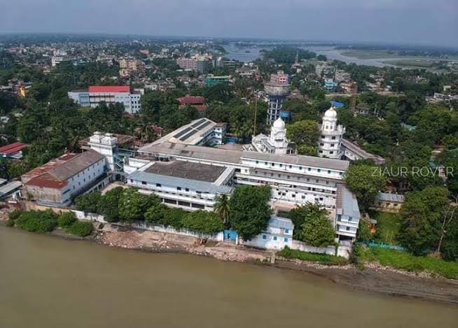 প্ৰসংগ: গোৱালপাৰা আৰু ধুবুৰী