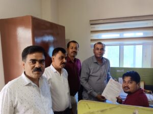 অসম চৰকাৰৰ শ্ৰম বিভাগৰ উপ আয়ুক্তক সাক্ষাৎ বাৰ্তাজীৱী সংঘৰ