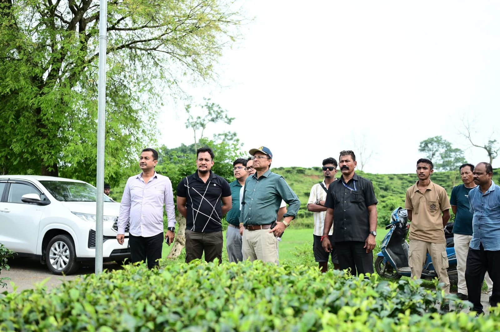 কলিয়াবৰ শিলঘাটত বাঘৰ আতংক অঞ্চল পৰিদৰ্শন নগাঁও জিলা আয়ুক্তৰ