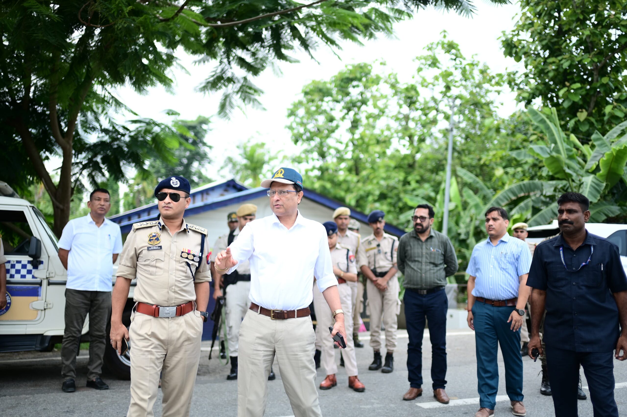 পথ-দুৰ্ঘটনা ৰোধৰ উপায় বিচাৰি নগাঁৱৰ ৰাজপথত ডিচি-এছপি