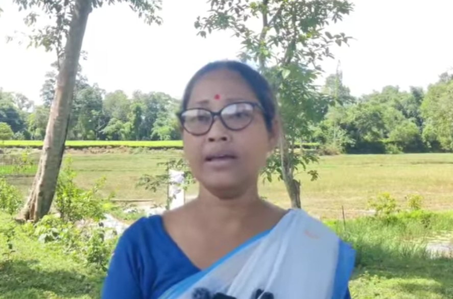 ভূমি-বিবাদৰ ন্যায়ৰ দাবীত সংবাদ মাধ্যমৰ কাষ চাপিল  সাংবাদিকৰ পত্নী